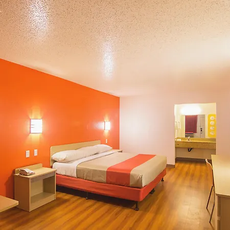 Rodeway Inn Mount Vernon, Il